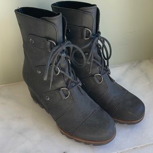 Sorel Joan of Arctic Tie Wedge Boot